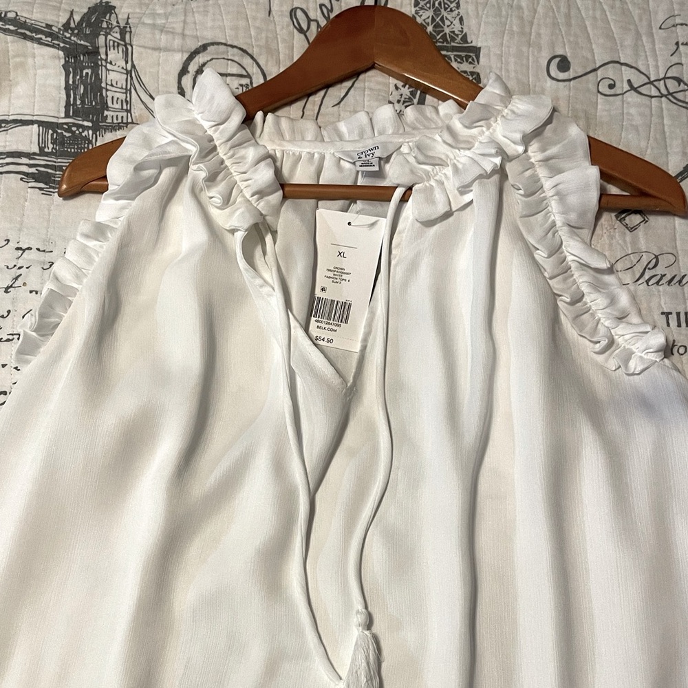 Crown & Ivy white sleeveless top